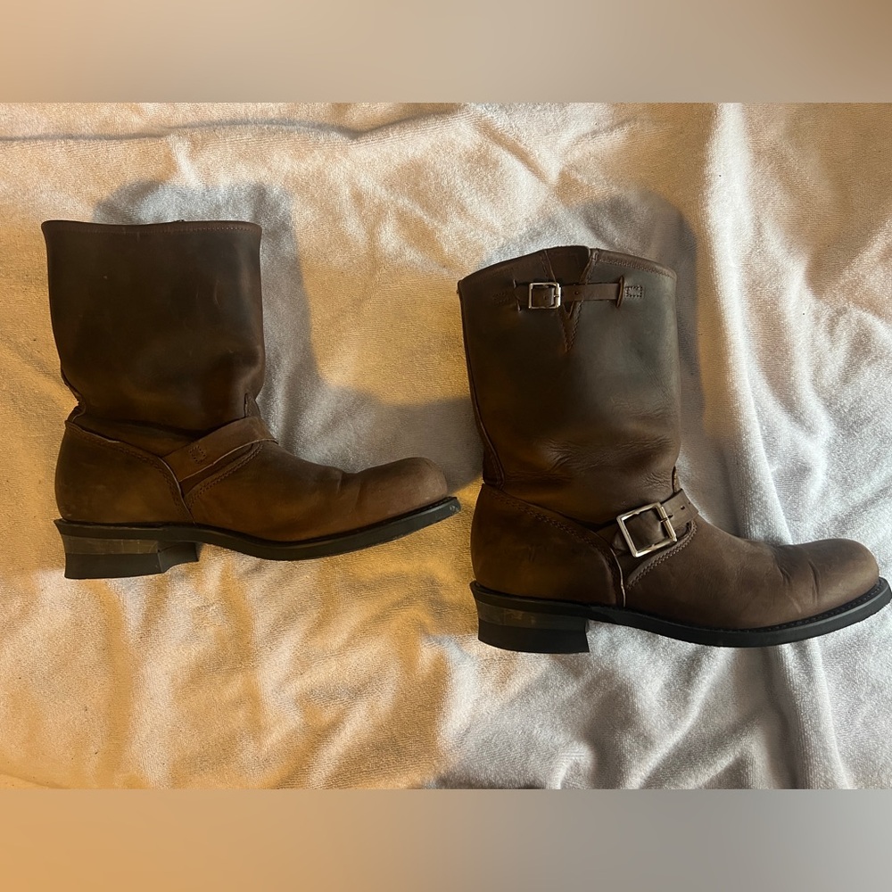 Frye Veronica engineer boot 12R US W12 - Picture 2 of 4